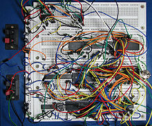 220px-Breadboard_complex.jpg